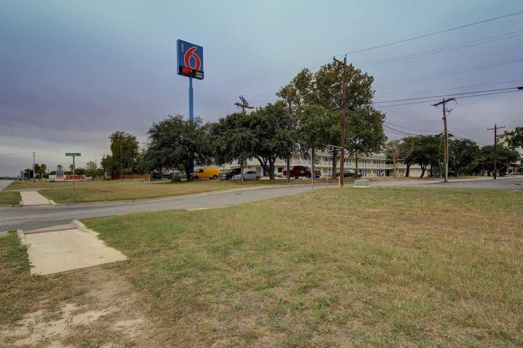 Motel 6-San Marcos, Tx 외부 사진